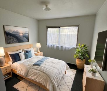 Internal Garage & Great Location - Photo 1