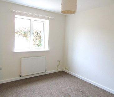 2 bedroom detached bungalow to rent - Photo 6