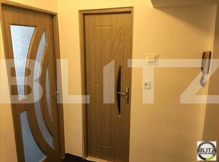 1 camera, 43 mp, decomandat, mobilat modern, zona Piata Marasti - Fotografie 5