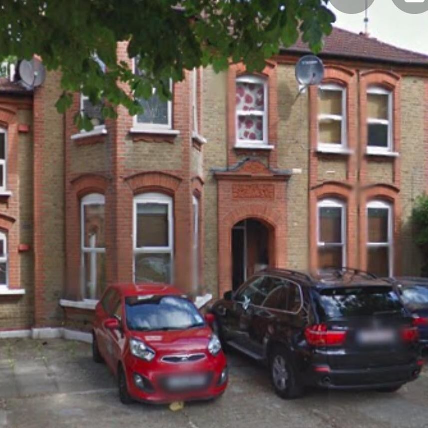 1 Bed Flat, York Road, IG1 - Photo 1