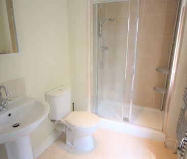 Sir Isaacs Walk, Colchester - Photo 5