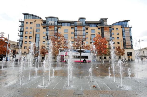 58 Queens Square, Belfast, BT1 3FF - Photo 1