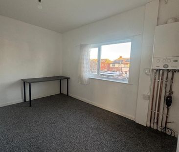 Warren Road, Hartlepool - Photo 3