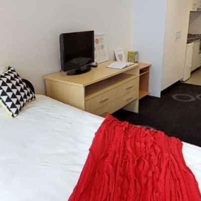 Studio Single Unit - Photo 1