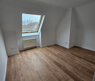 kleine 2 Zimmerwohnung im DG - Foto 2