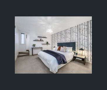 Style & Finesse in Vibrant Chapel Precinct - Photo 4