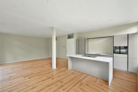 Appartement te huur: Kometensingel 90-A 1033 BX Amsterdam - Photo 2