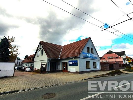 Pronájem bytu 3+1 120 m2 - Photo 1