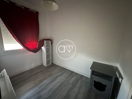 Location Appartement 3 pièces 63m² TOULON 83200 - Photo 4
