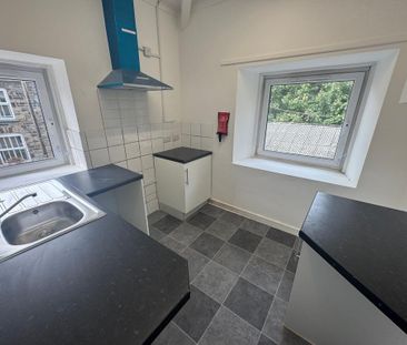 2 bedroom apartment to rent - Photo 6