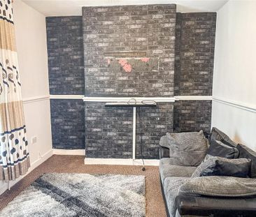 2 bedroom semi-detached house to rent - Photo 1