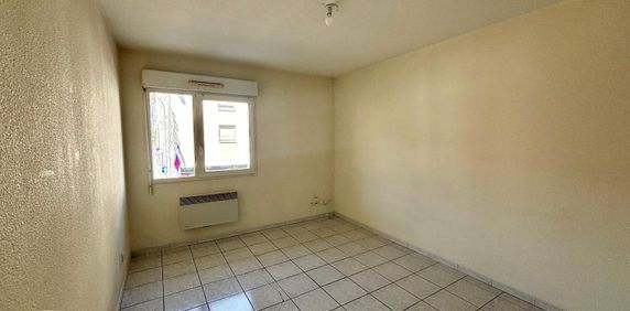 Location Appartement 1 pièce 17m² ST MARTIN D HERES 38400 - Photo 2