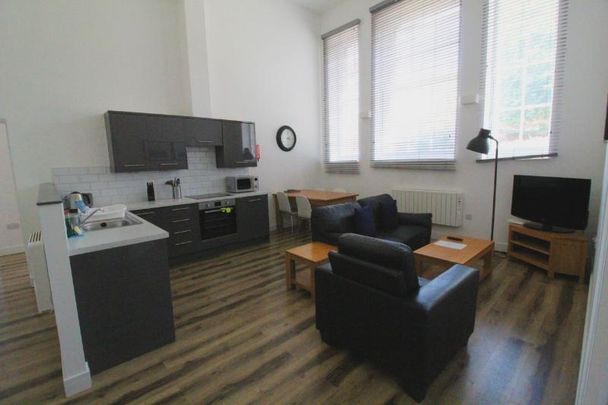 1 bedroom flat to rent - Photo 1