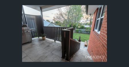 AVAILABLE NOW - Stylish and Convenient Family Home - Photo 4