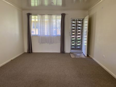 NORTH TAMWORTH - Neat and Tidy Unit - Photo 4