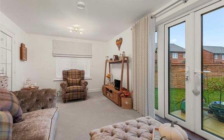 Marion Avenue, Sleaford, NG34 - Photo 3