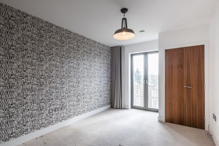 4 bedroom penthouse to rent - Photo 3