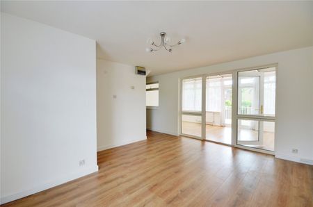 3 Bedroom House to rent - Photo 5