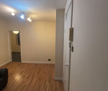 2 Bed Flat, Kings Drive, HA9 - Photo 1