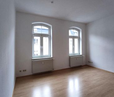3-Zimmer-Wohnung mit Küchenzeile und Balkon! - Photo 1