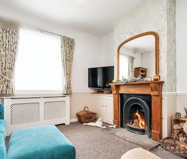 3 bedroom semi-detached house to rent - Photo 6