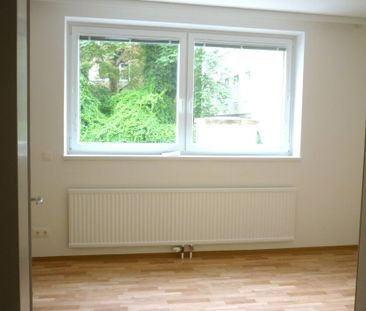 Ruhig, hell, NASCHMARKTNÄHE (T12), 28 m2, 704 EUR. Inkl. Heizung u.... - Photo 5