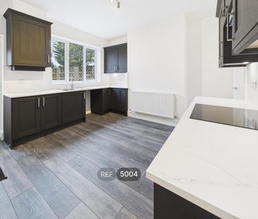 2 bedroom terraced house to rent - Photo 4