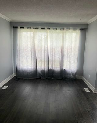 For Lease - 179 Giltspur Drive Unit# Unit A, Toronto, Ontario - Photo 1