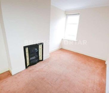 Earsdon Road, Shiremoor, Newcastle Upon Tyne, NE27 - Photo 3