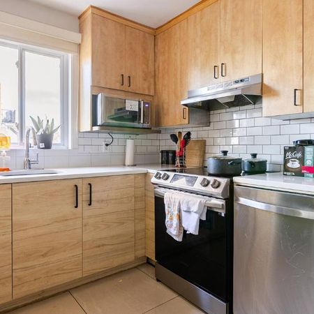 Appartements Meublé 4 1/2, 2 CH à Laval Meublé - Photo 3