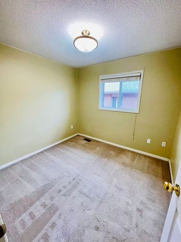 For Lease - 5316 Hollypoint Avenue, Mississauga, Ontario - Photo 4