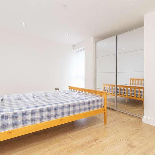 Buckland Court, Partridge Lane, Roath, CF24 - Photo 1