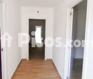 Piso en alquiler en Calle Jacob, cerca de Calle Jordania - Photo 5