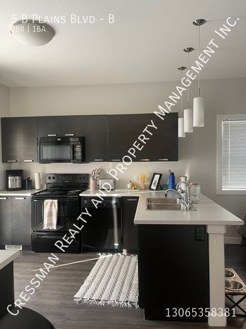 2 Bedroom, 1 Bathroom Suite - Photo 4