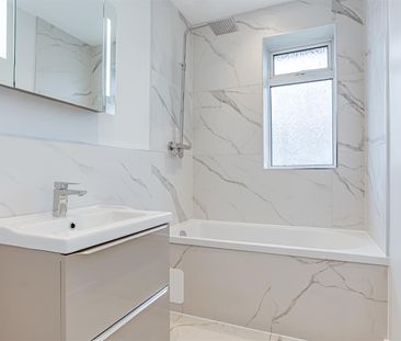 To Let 2 Bed Maisonette - Upper - Photo 6