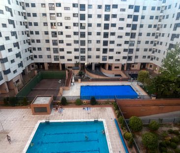 Piso de alquiler en Avenida del Cerro Milano, Ensanche de Vallecas ... - Photo 5