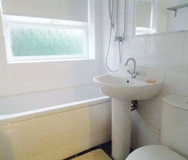 Cheswood Drive, Minworth, B76 - Photo 5