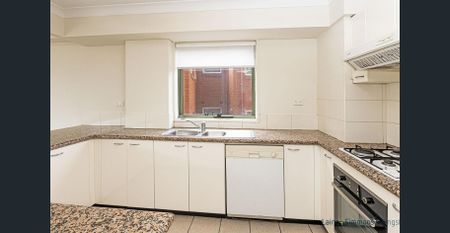 Highly Sought After Apartment In The Heart of Kingsford - Photo 4