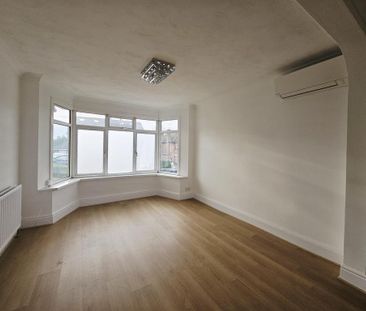 4 bedroom detached house to rent - Photo 1