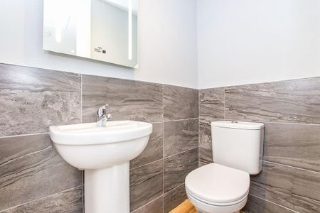 2 bedroom terraced house to rent - Photo 5