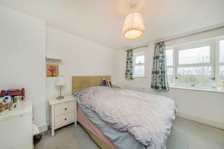 Wilkes Close, Mill Hill, NW7 - Photo 5