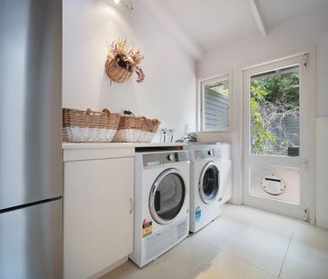 Rare Family Sanctuary in Nature - Photo 1