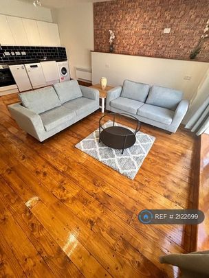 1 bedroom flat to rent - Photo 1