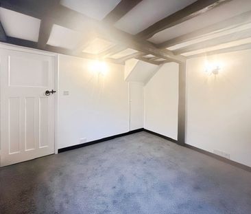 One-Bedroom Cottage - Photo 3