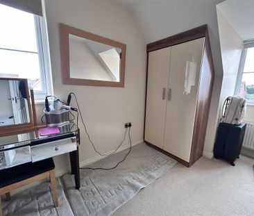 5 bedroom detached house to rent - Photo 5