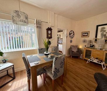 2 bedroom terraced house to rent - Photo 5