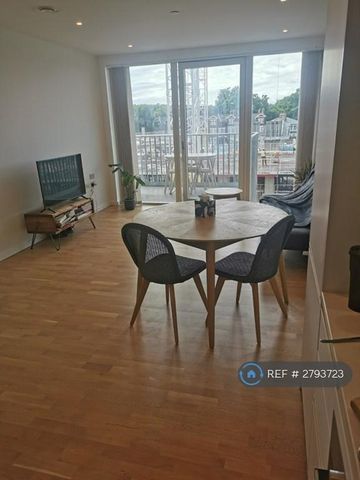 1 bedroom flat to rent - Photo 3