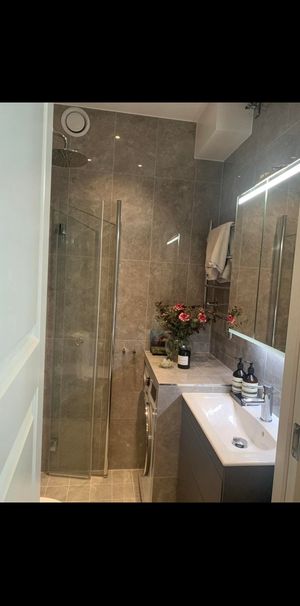 Karlavägen, Stockholm - Photo 1