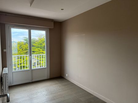 Location Appartement 4 pièces 76m² - Photo 5