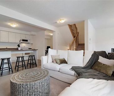 For Lease - 46 Andean Lane, Barrie, Ontario - Photo 4